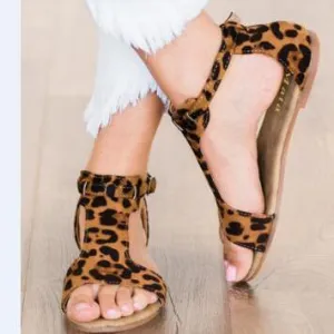 Chicvane Leopard Print Open Toe Flat Sandals with Buckle