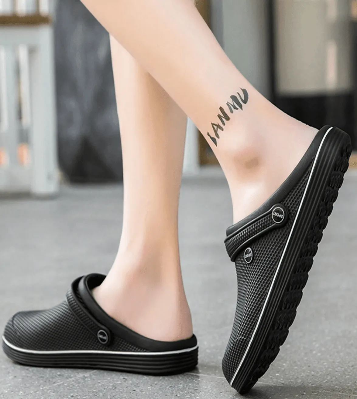 Fashionable Casual Beach Sandals – Trendy Hollow Out EVA Slip-On Slippers for Work & Outdoor