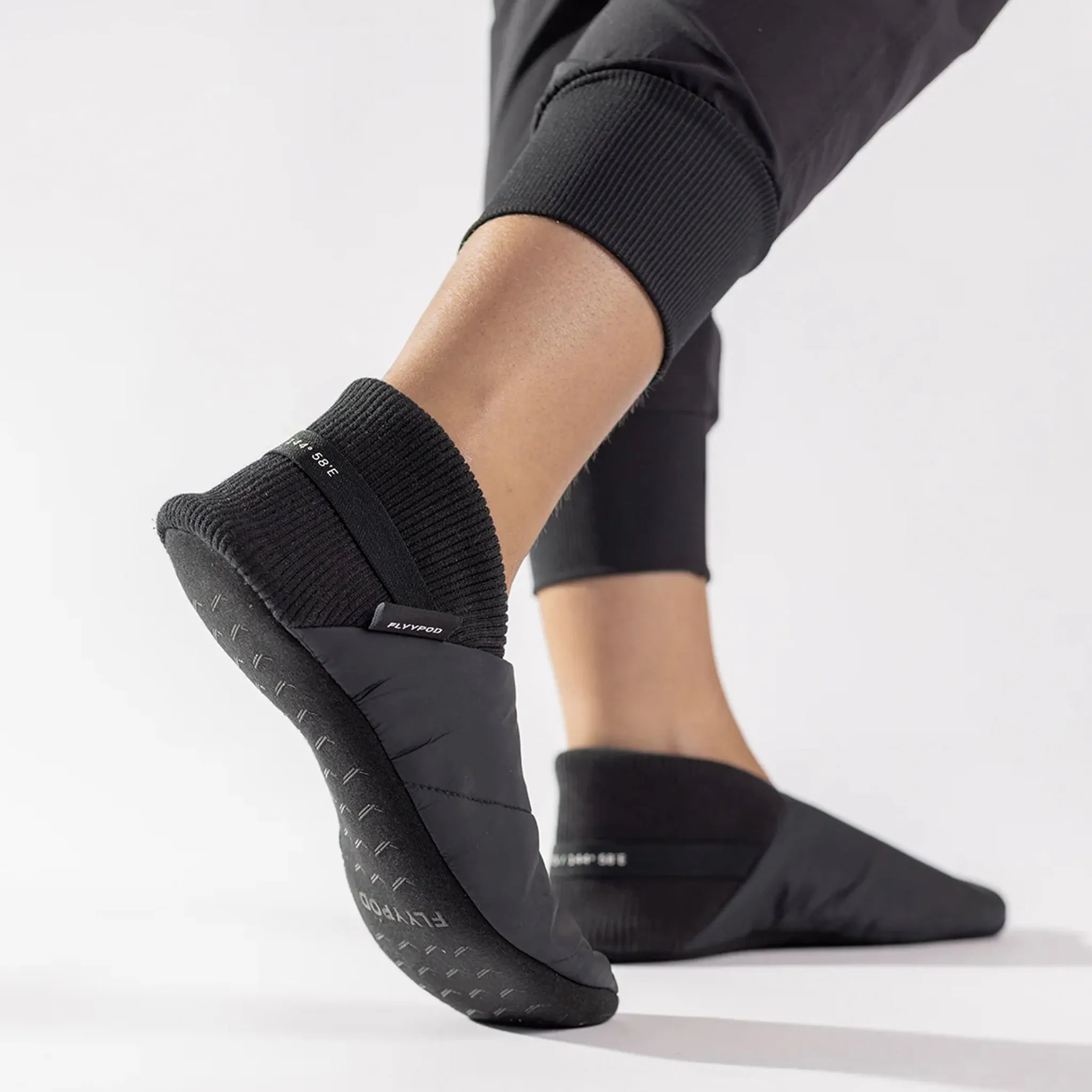 Flyypod Skyywalkers Travel Slippers - Tarmac