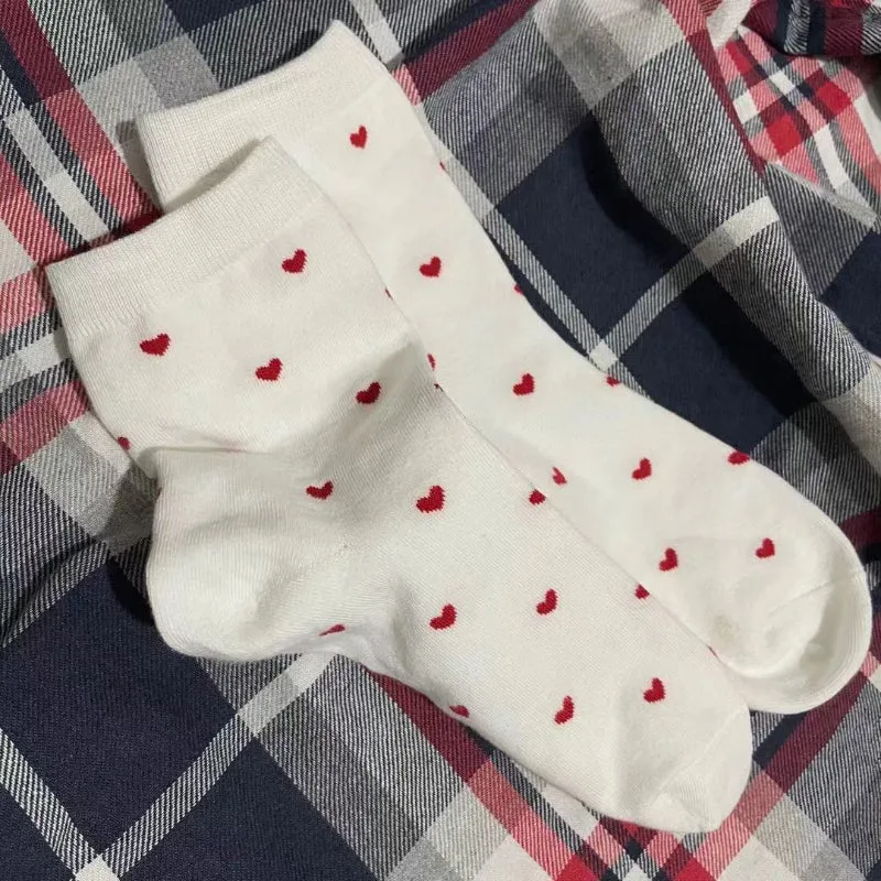 Fun and Fresh Love Heart Pattern Women's Socks