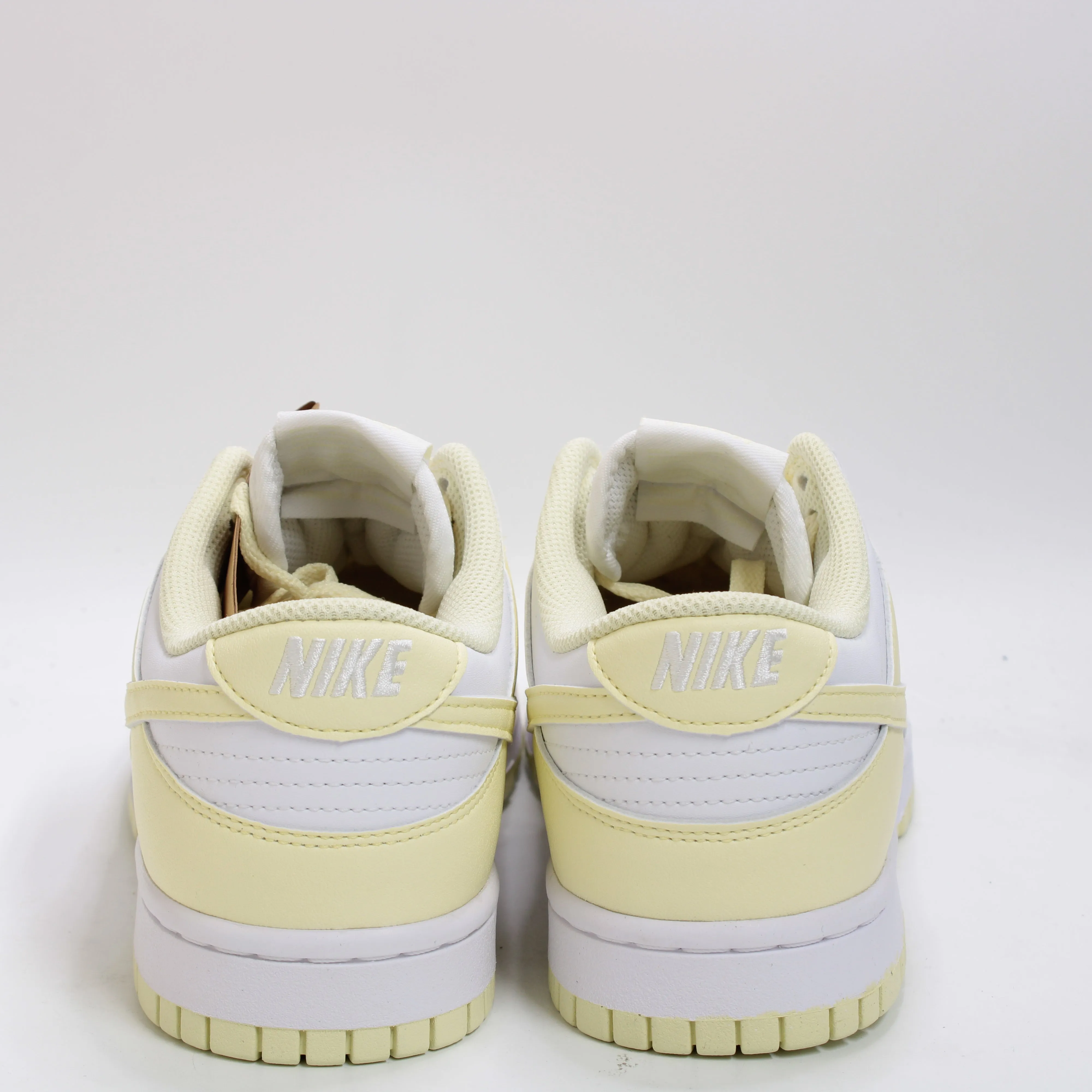 Nike Dunk Low Trainers White Alabaster