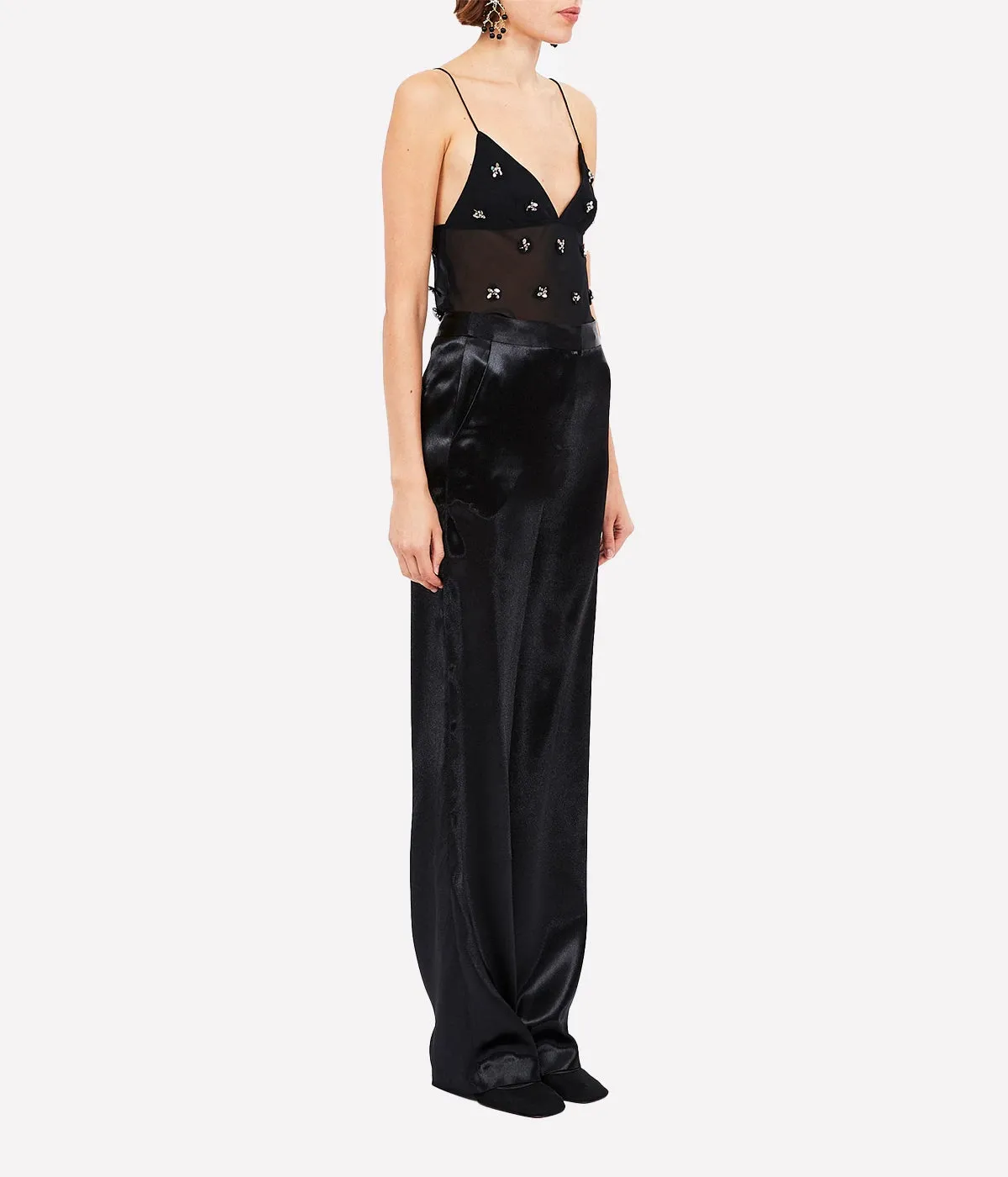 Ollie Pant in Noir