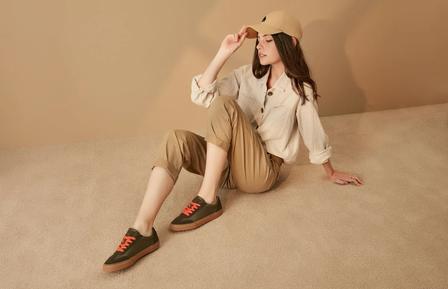 ROCKFISH  Green / Gum 901 DWR Orange lace detail womens trainers
