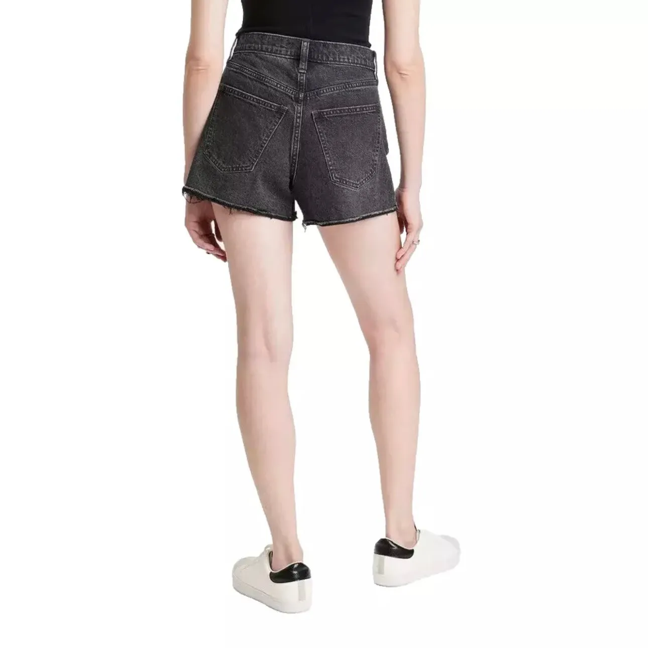 Universal Thread Women’s Black High-Waisted Denim Shorts - Size 8 - New