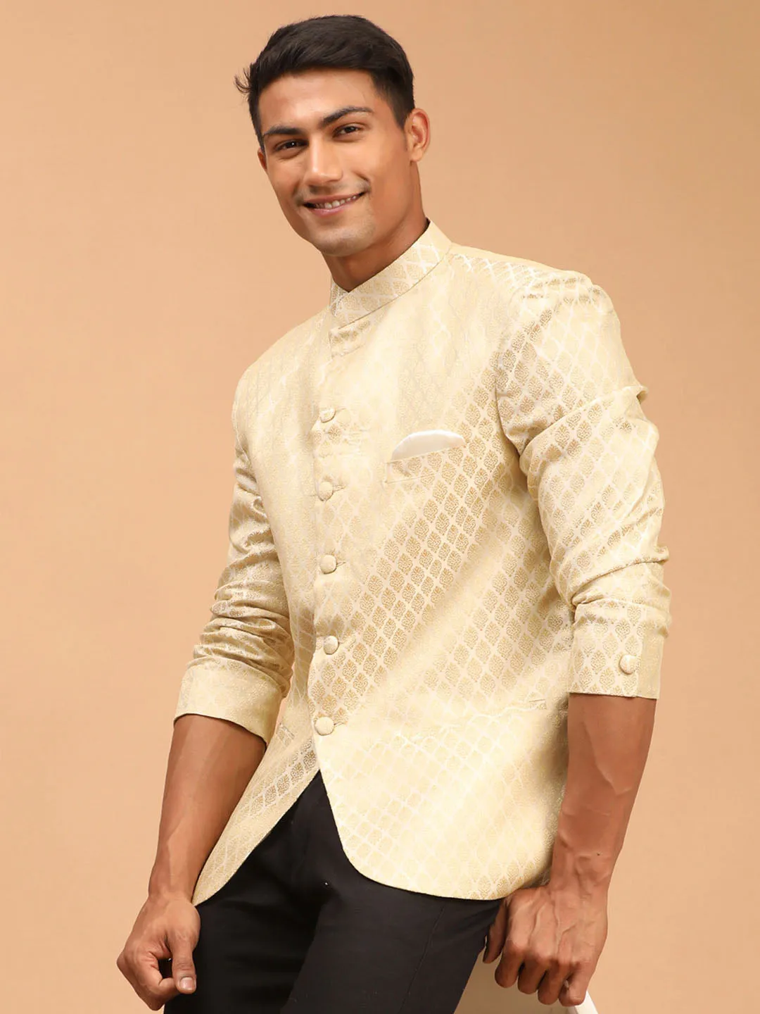 VASTRAMAY Men's Cream Woven Jodhpuri