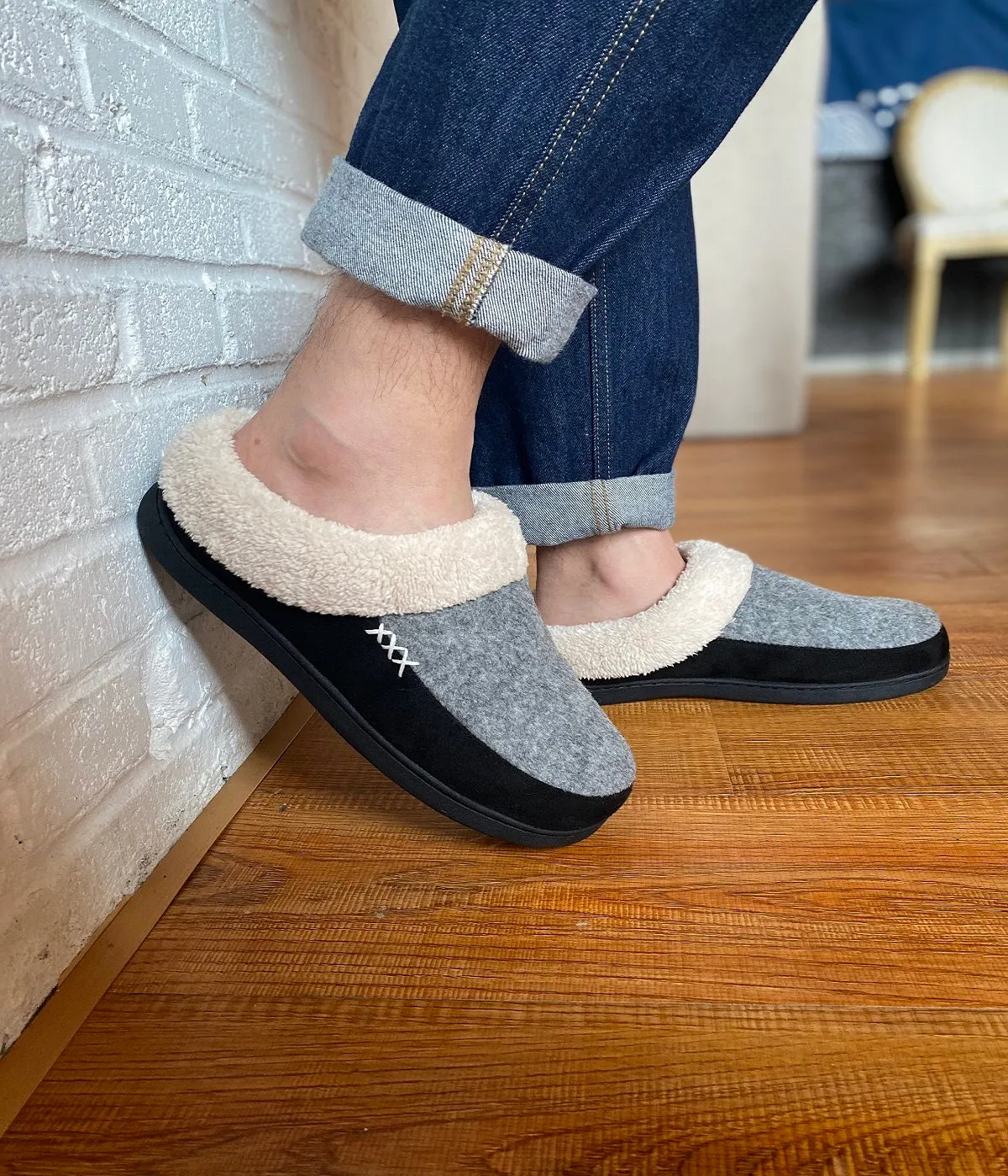VONMAY Men's Slippers Fuzzy House Shoes Memory Foam Slip On Clog Plush Wool Fleece Garden Shoes
