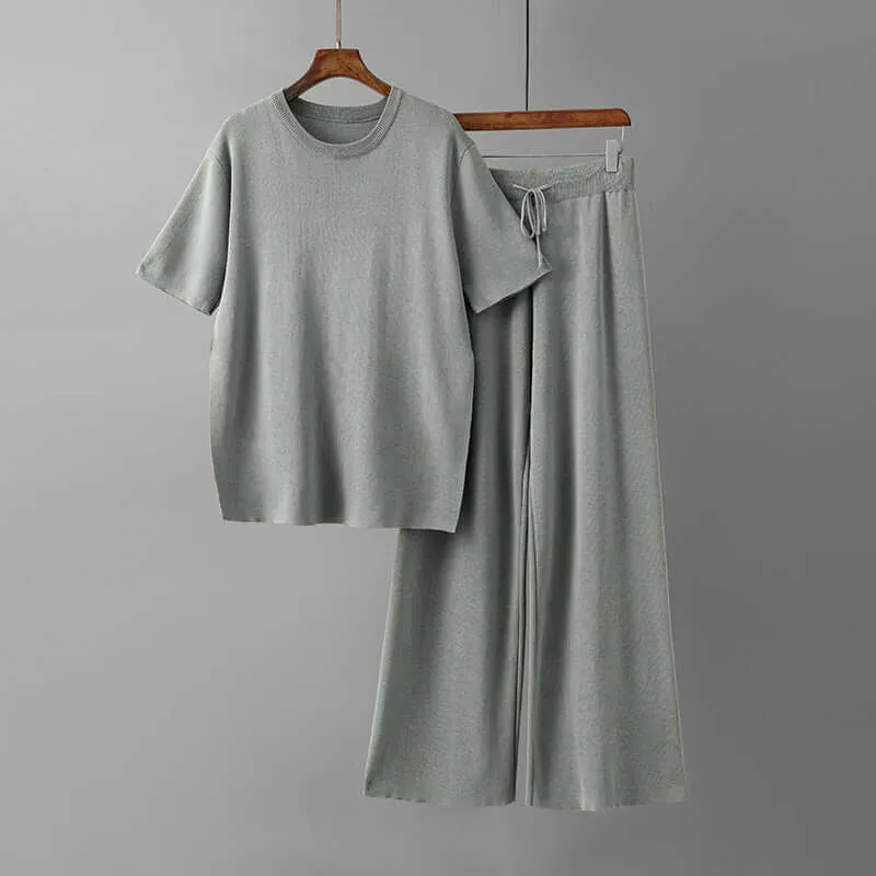 Women's Knitted Two-Piece Set -  Top and Trousers